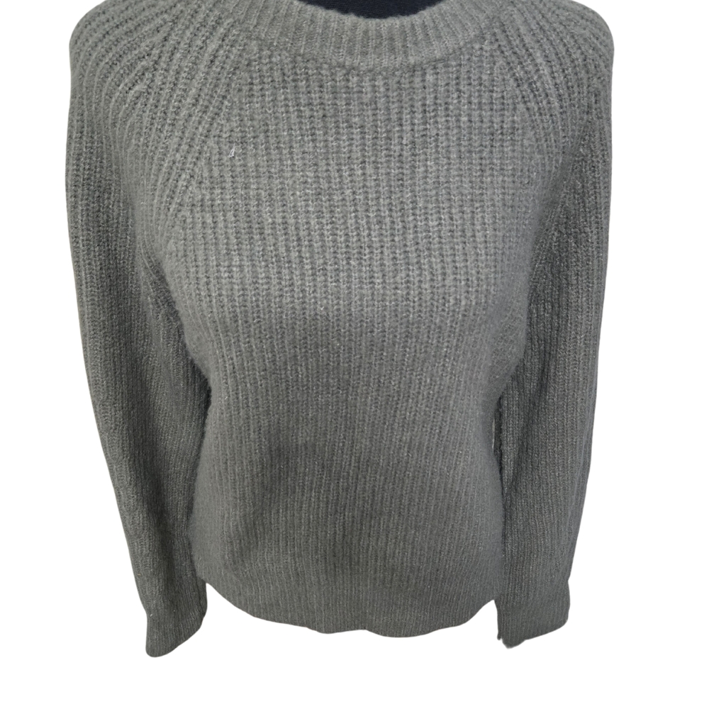 John + Jenn Gray Ribbed Crew Neck Sweater - Picture 3 of 9